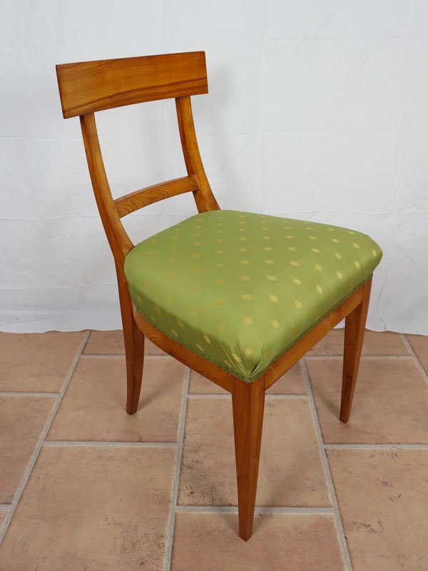 Chaises de meubles du château de Nymphenburg-photo-2