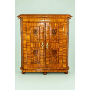 Armoire d'entrée baroque, fin du XVIIIe siècle