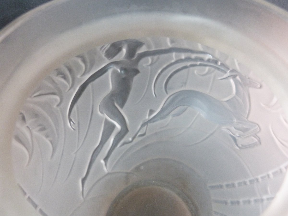 Vase En Verre Pressé Moulé Art Déco Edmond Etling  décor de femme et antilopes-photo-5