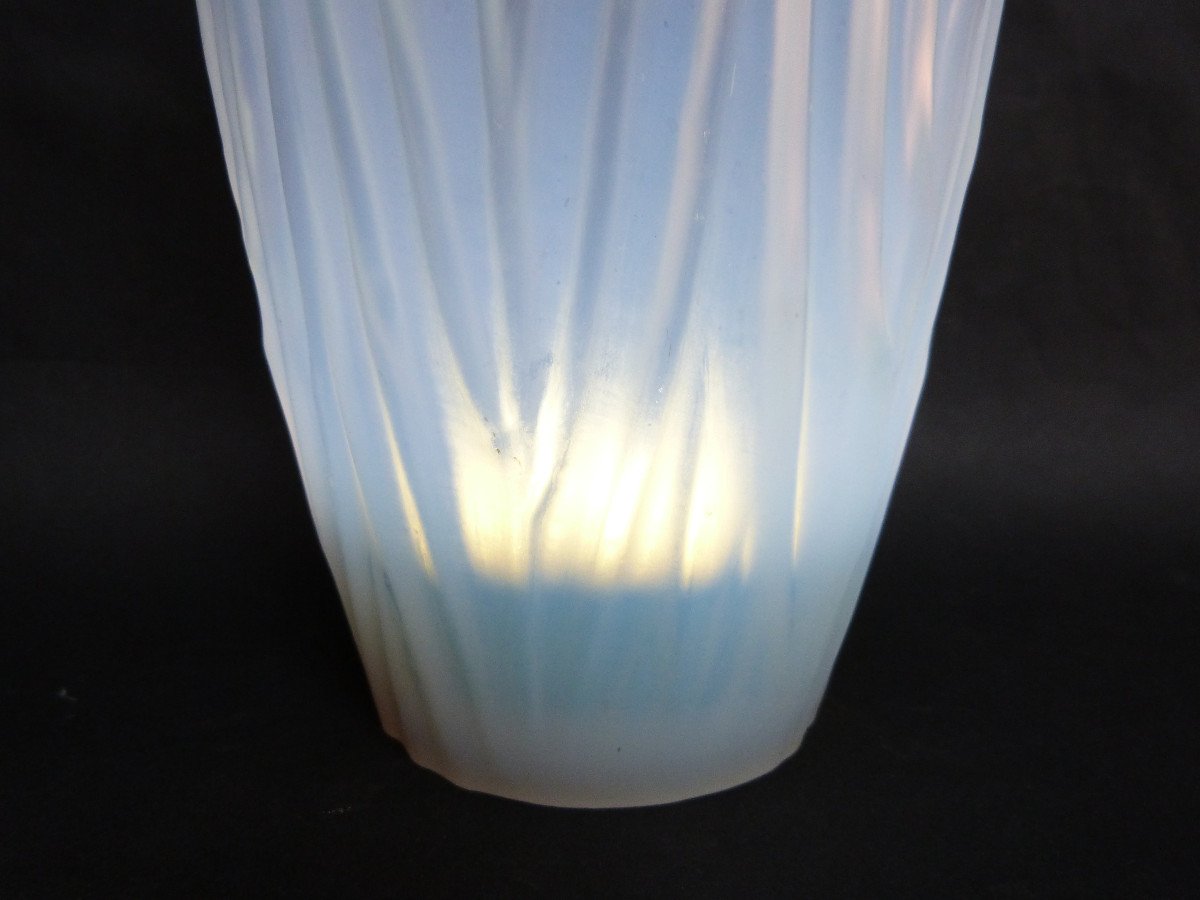 Vase Art Déco Edmond Etling Opalescent Modèle Monnaie Du Pape -photo-3