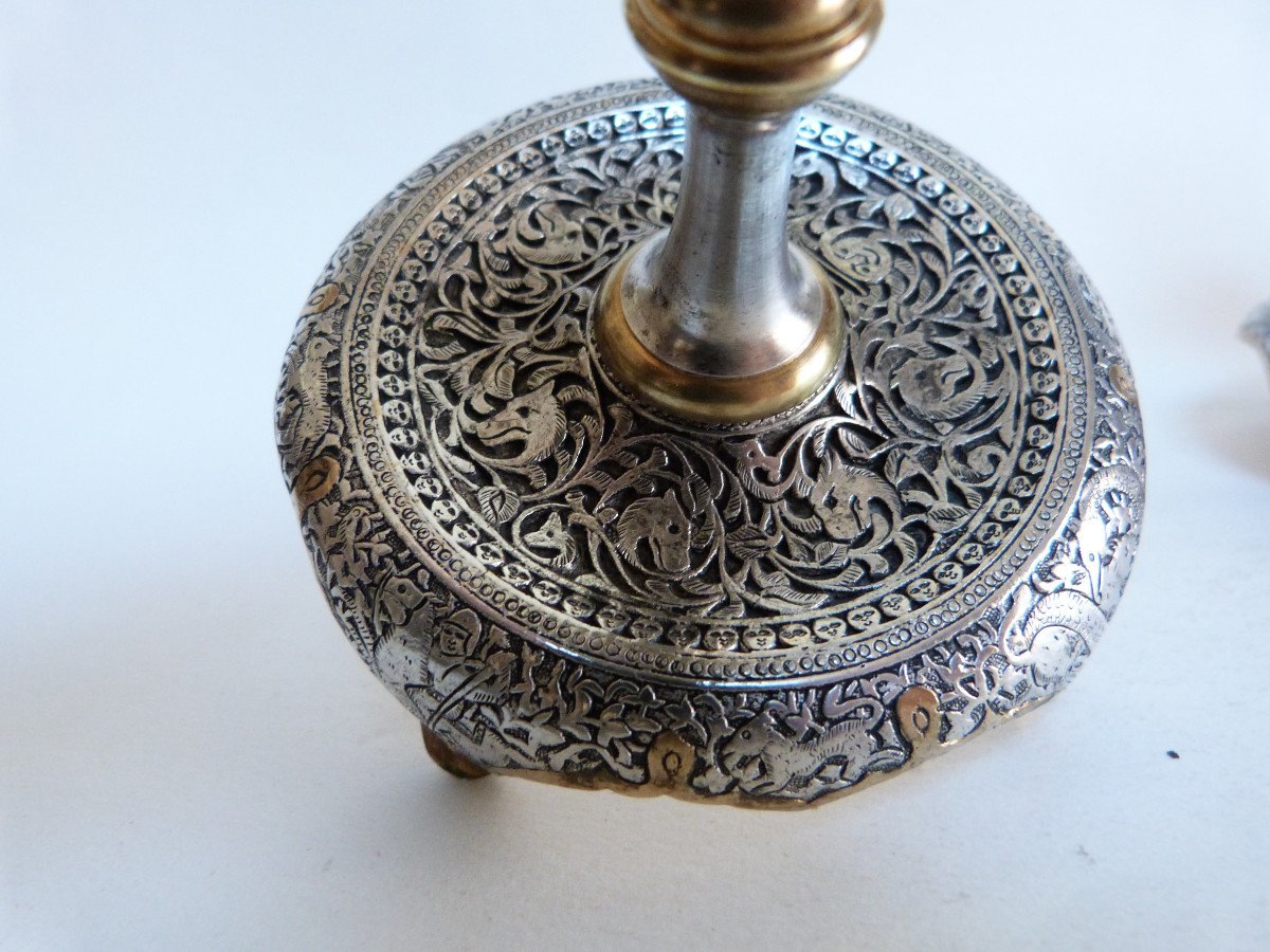 Paire De Bougeoirs  Bronze Doré Damasquiné Argent Style Orientaliste Armand Point Iran Kadjar -photo-5