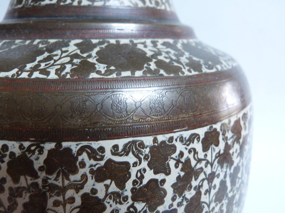 Inde XIX Eme Vase Pot Couvert En Bronze et Email -photo-4