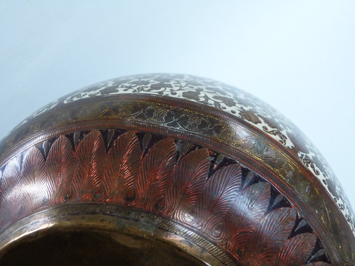 Inde XIX Eme Vase Pot Couvert En Bronze et Email -photo-7