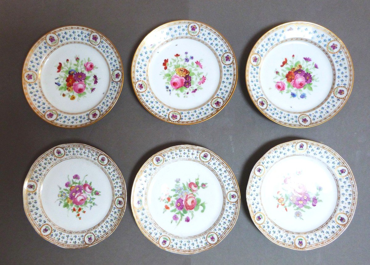 Set Of Porcelain Plates 18th Century Paris Rue Thiroux Guy Housel Manufacture De La Reine