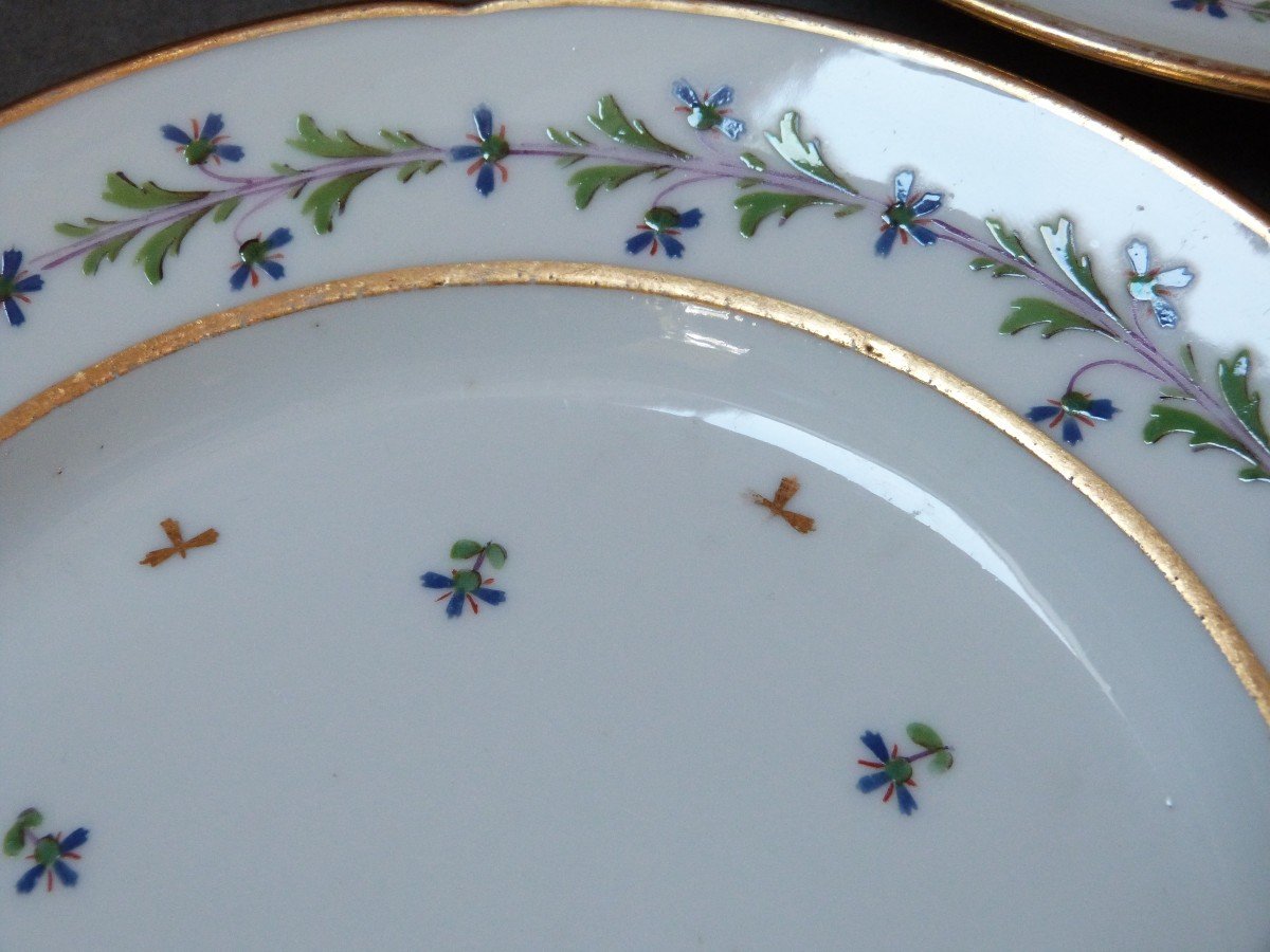 Set Of 18th Century Paris Porcelain Plates With Barbeaux Decor (clignancourt)-photo-4