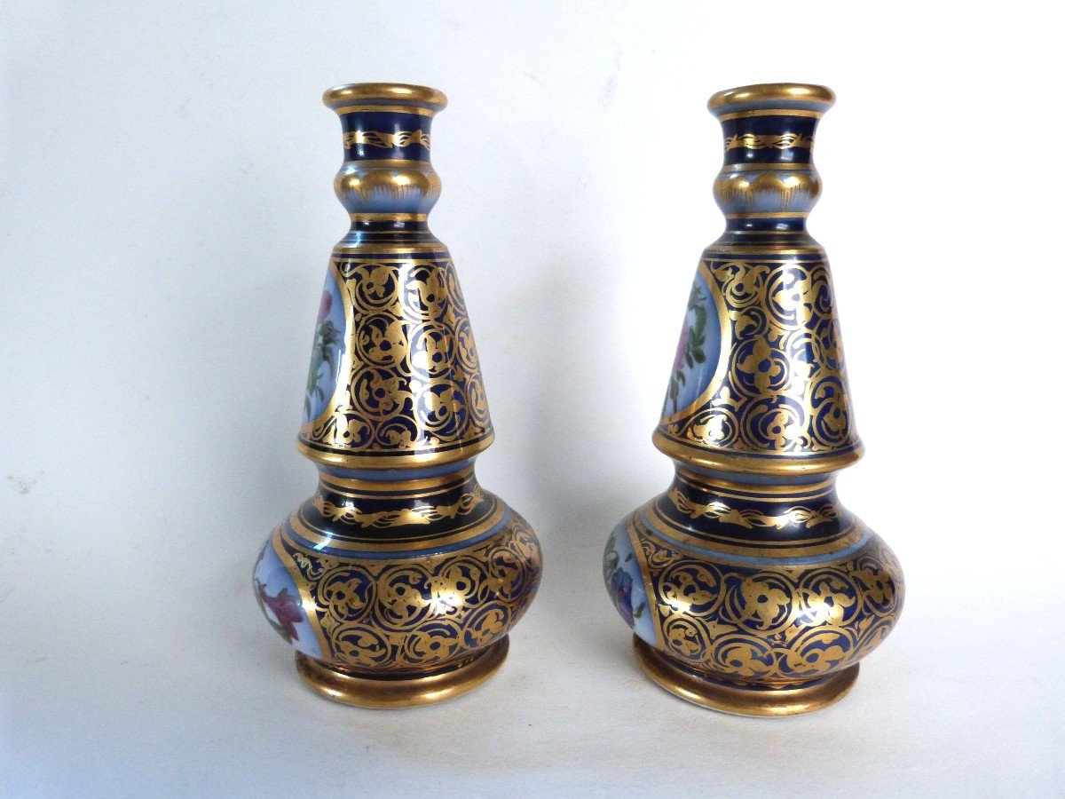 Pair Of Valentine Porcelain Bottles, Napoleon III Period -photo-3