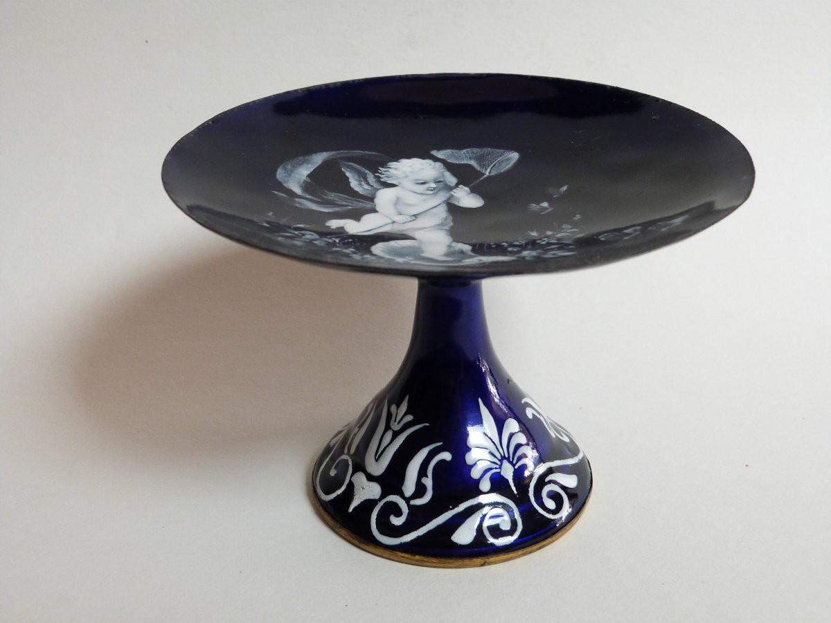 Limoges Enamel Cup Signed With Angel Decor, Late 19th Century -photo-2