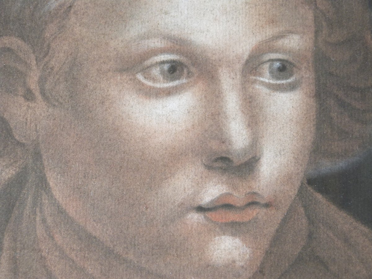 Late 18th Century Pastel Portrait Of A Young Boy In A Louis XVI Sculpted Frame-photo-4