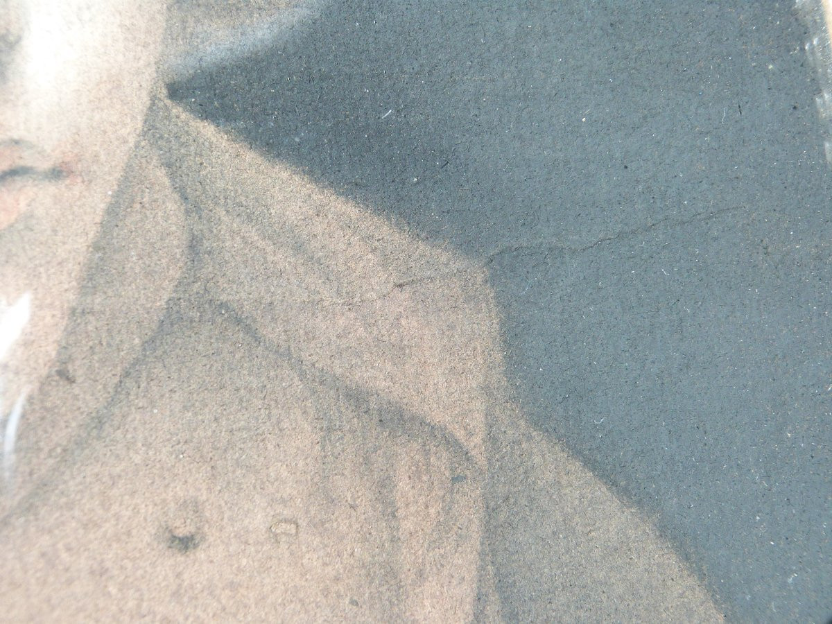 Late 18th Century Pastel Portrait Of A Young Boy In A Louis XVI Sculpted Frame-photo-4