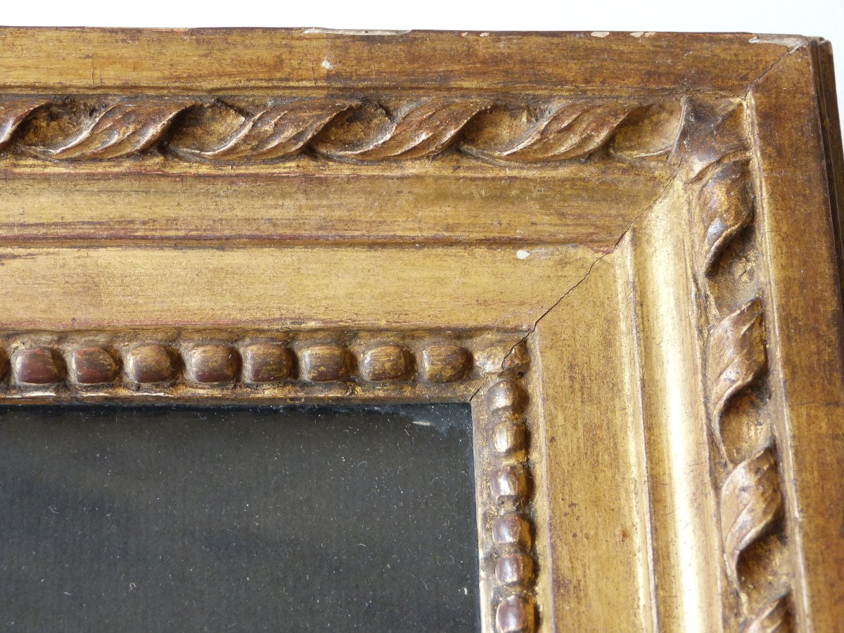 Late 18th Century Pastel Portrait Of A Young Boy In A Louis XVI Sculpted Frame-photo-5