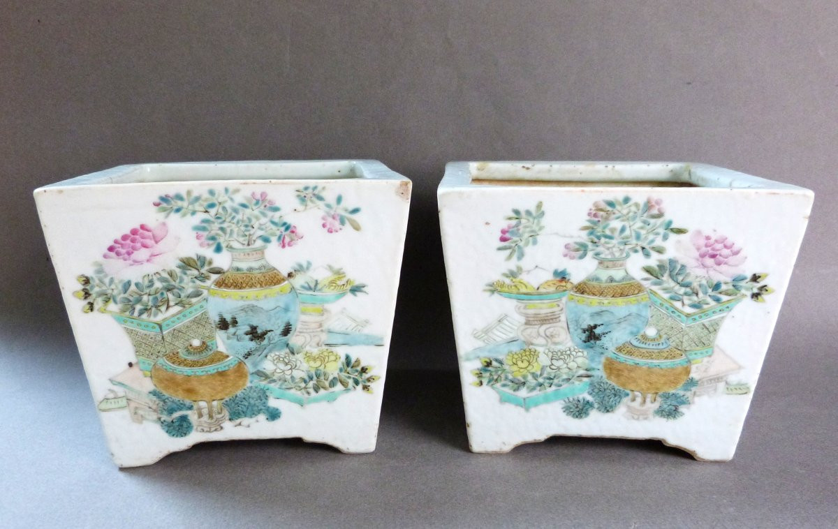 Pair Of Chinese Porcelain Planters, 19th Century, Qianjiang Cai Decor -photo-1