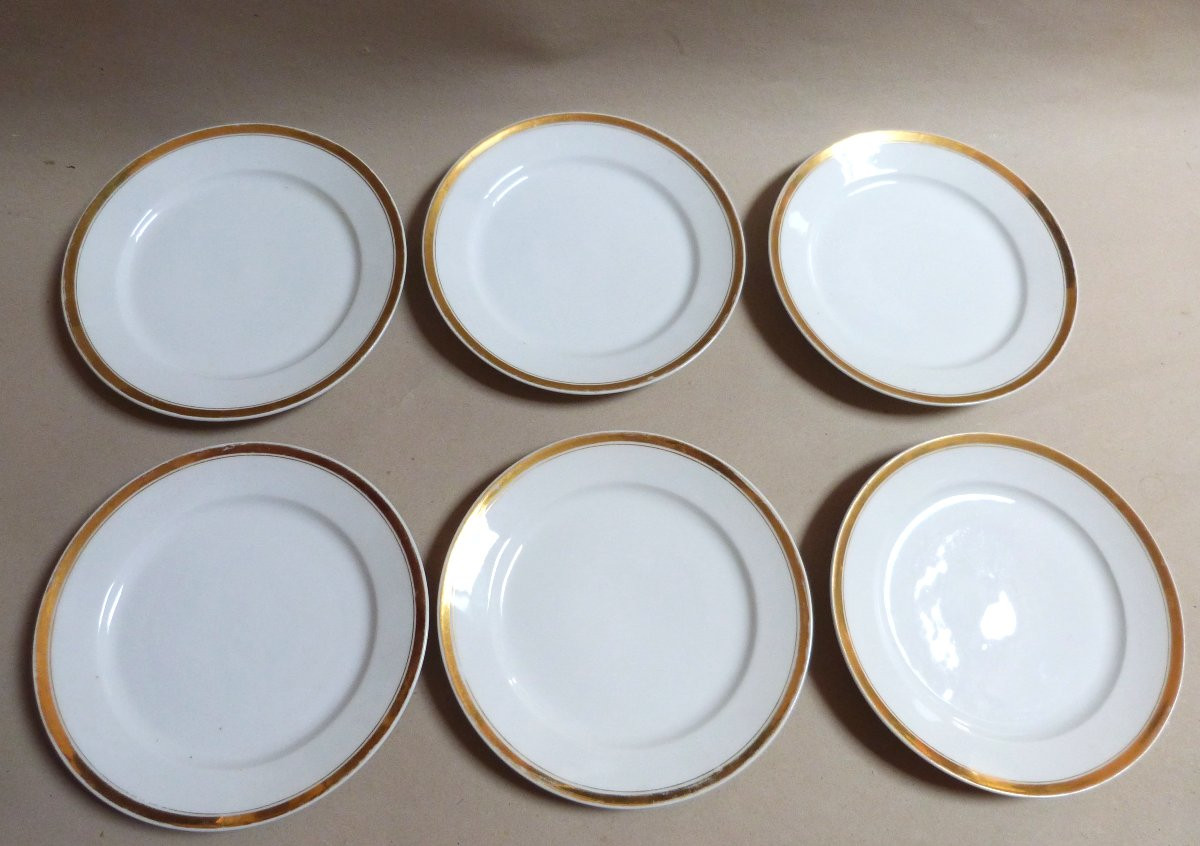 Set Of Paris Porcelain Plates, 19th Century Restoration Period, White And Gold -photo-4