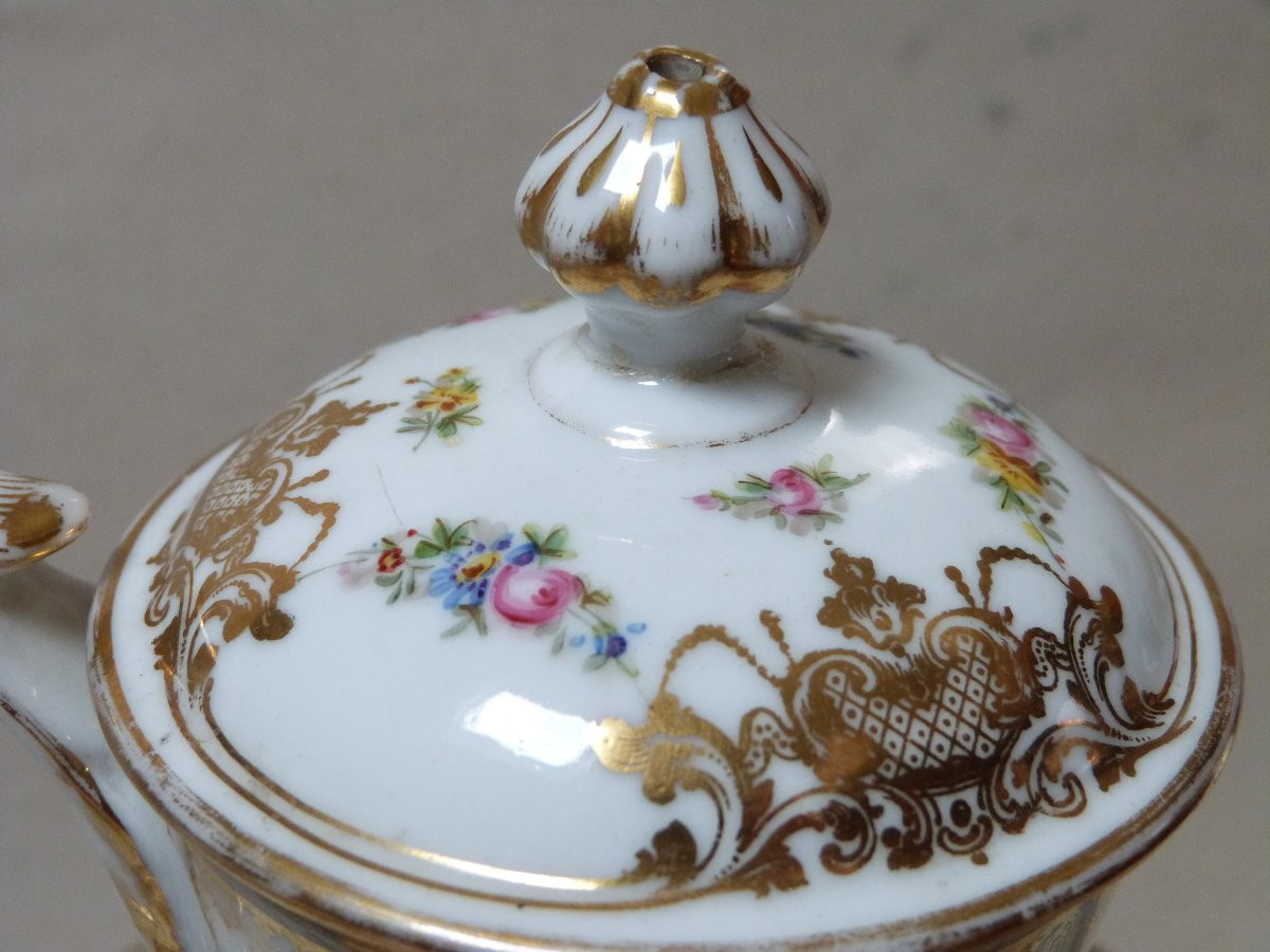 19th Century Paris And Sèvres Porcelain Tea Or Coffee Service In The Style Of Jacob Petit -photo-5
