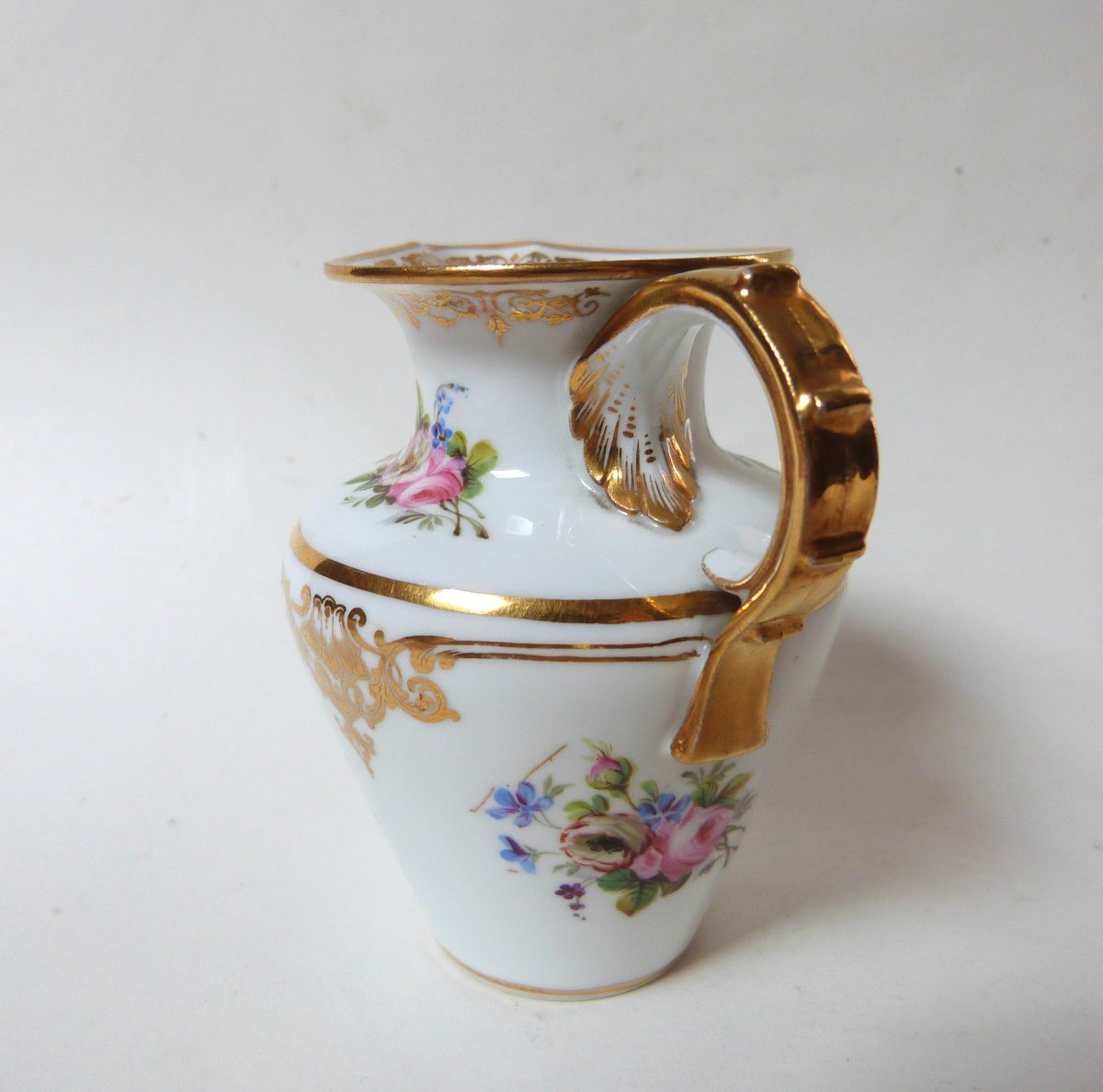 Sèvres 1851 Porcelain Milk Jug With Napoleon III Flower Decoration-photo-2