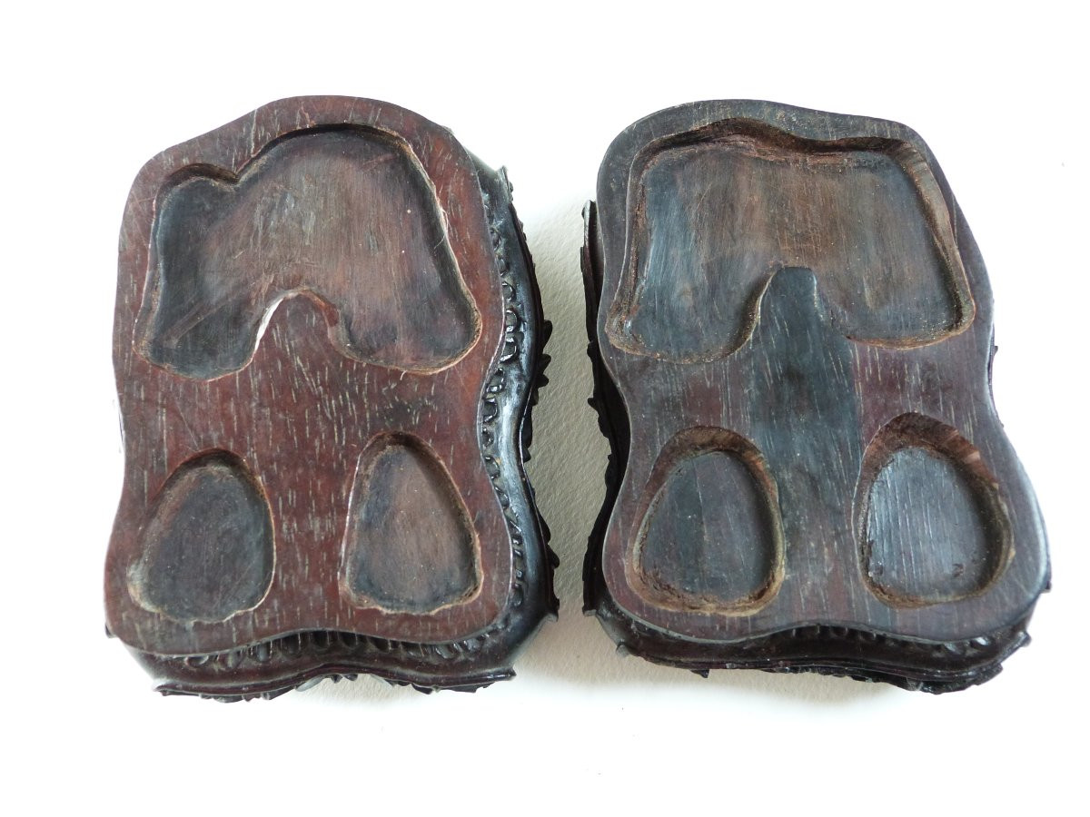 Chinese Pair Of Carved Jade Guardian Lions On Rosewood Bases -photo-7