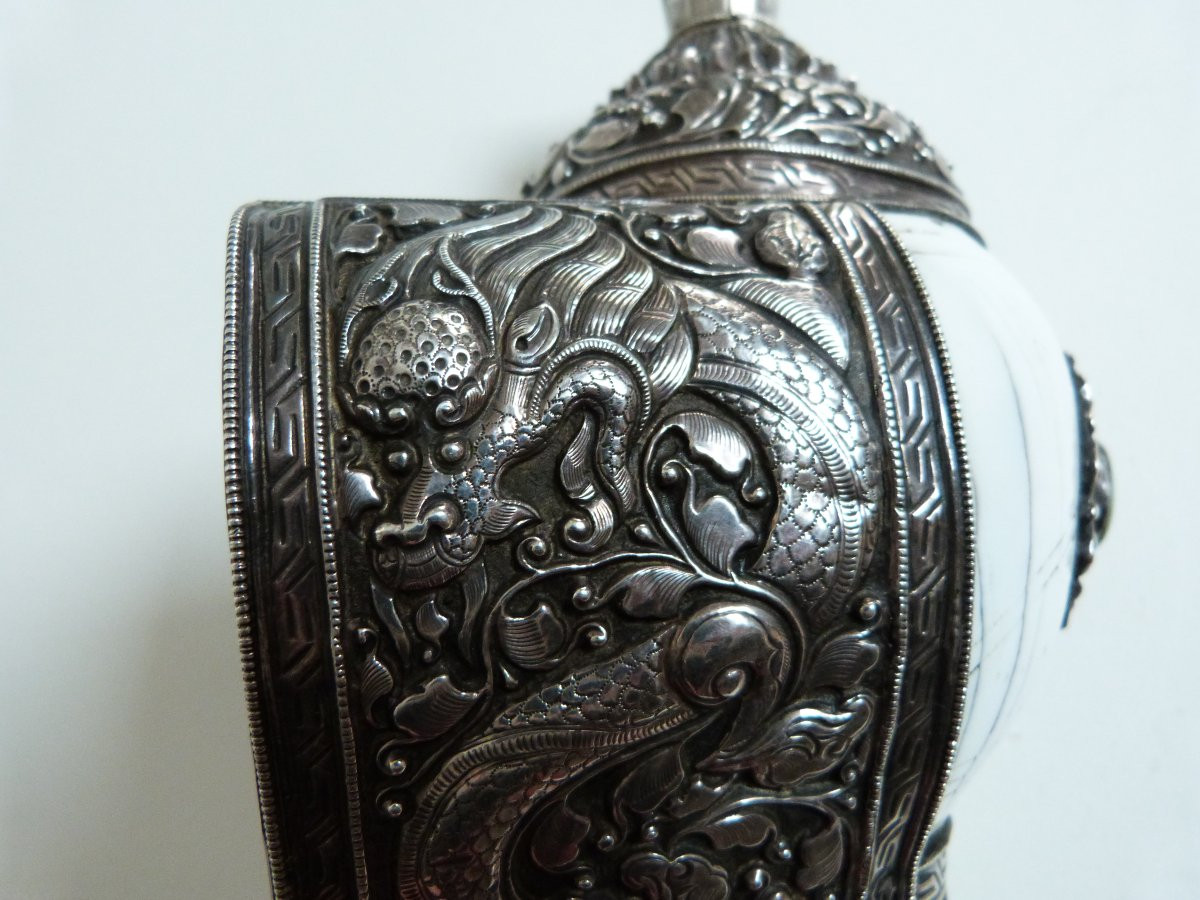 Shankha Tibetan Buddhist Conch Shell Silver Mount -photo-5