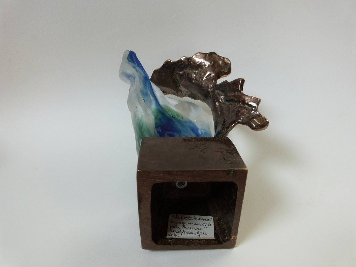Yves Lohé sculpture bronze et pâte de verre  "le petit baiser "-photo-3