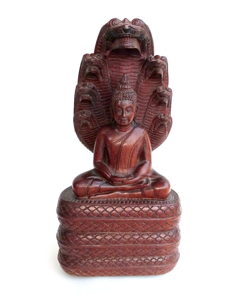 Bouddha Naga en bois sculpté Cambodge début du XXeme siècle