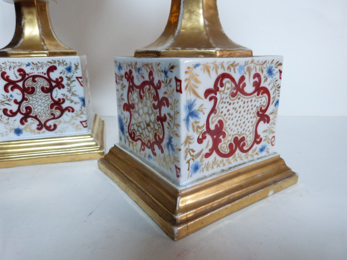 Paire de vases Médicis en porcelaine de Paris vers 1830 -photo-7