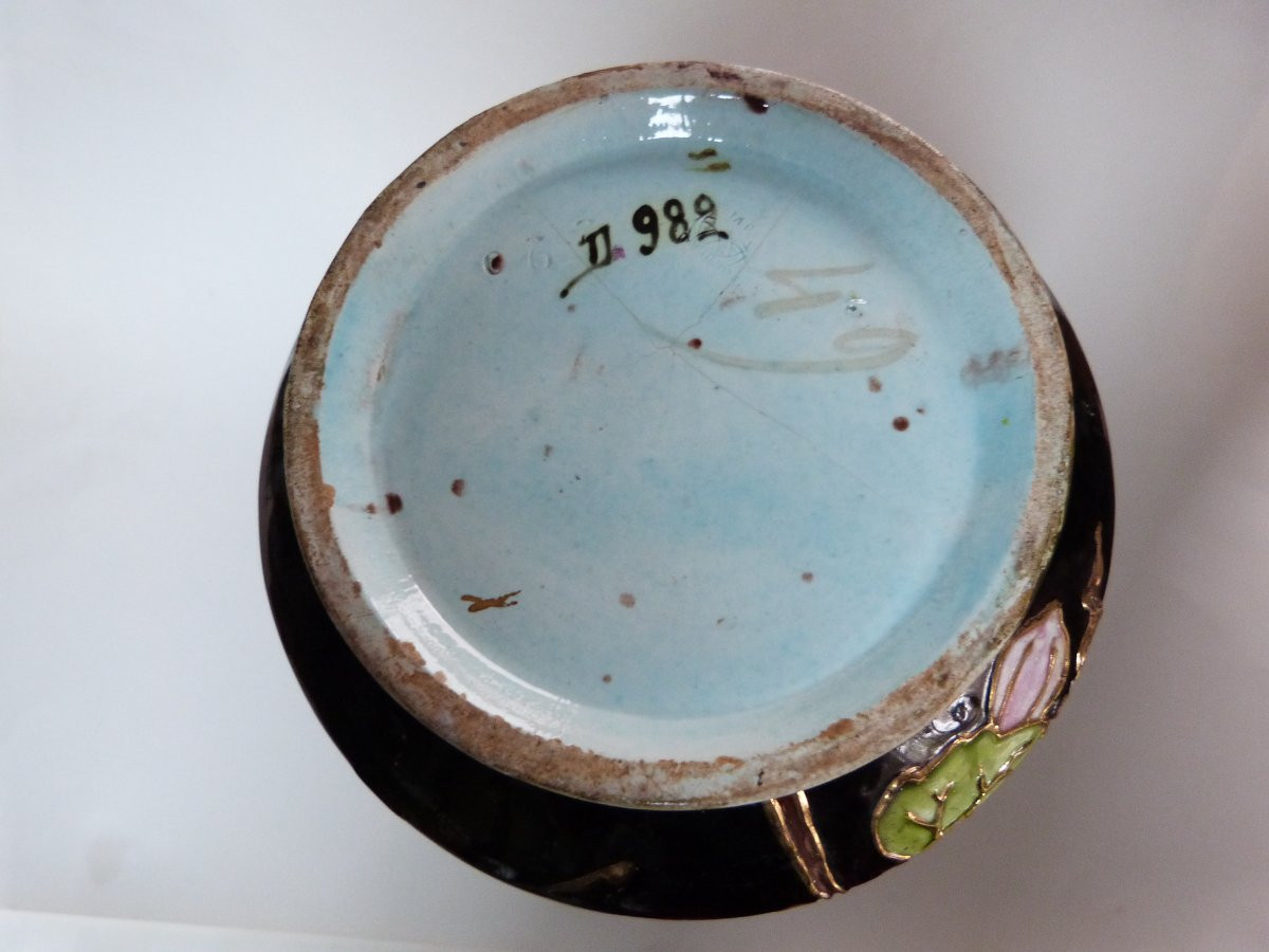 Amédée de Caranza - Vieillard Bordeaux vase en faïence et émaux à décor japonisant -photo-7