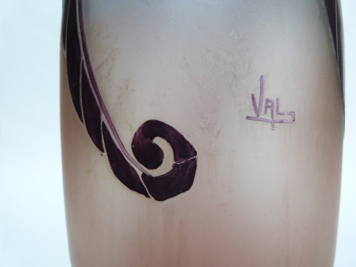 E.VAL & Cie - DAUM  vase art déco en verre dégagé à l'acide et émaillé -photo-3