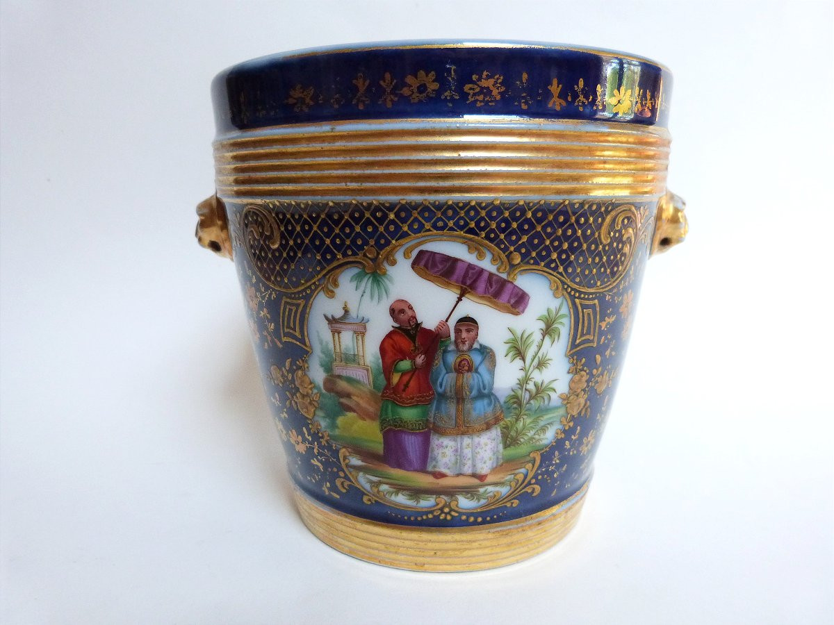 cache pot en porcelaine de Paris rare décor au chinois ép restauration Jacob Petit -photo-1