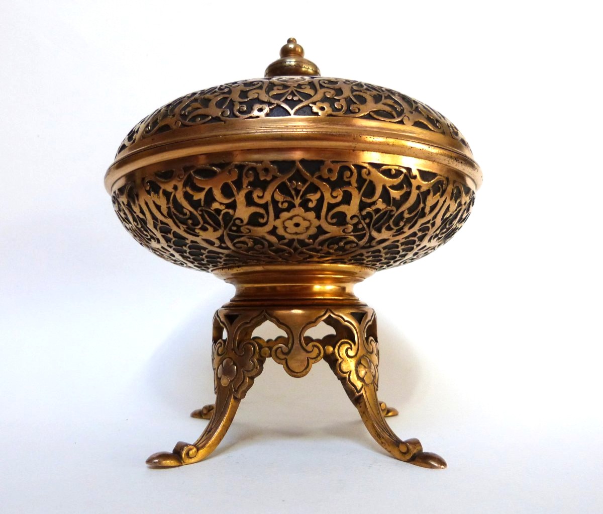 Armand Point - Seugnot à Paris rare boite bonbonnière orientaliste en bronze doré XIXeme-photo-2
