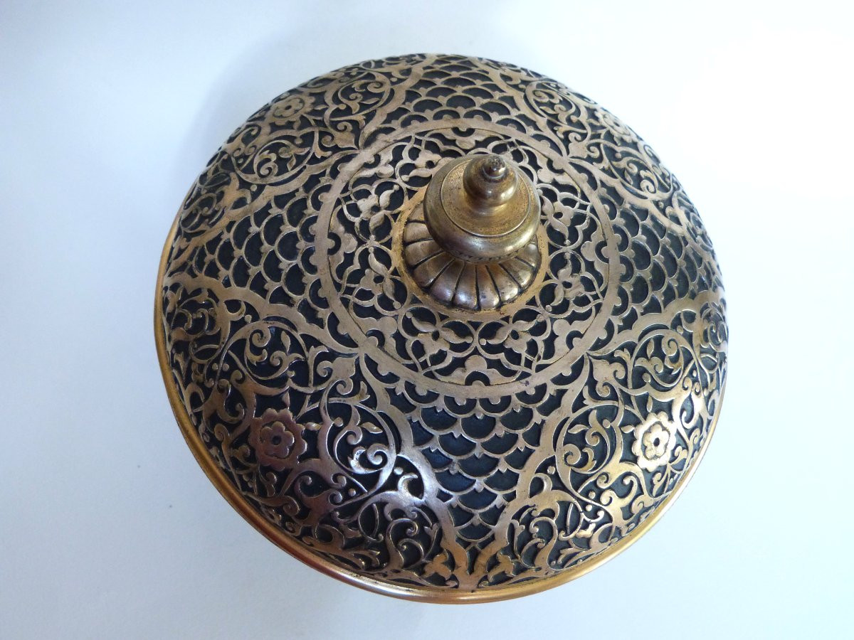 Armand Point et Seugnot à Paris rare boite bonbonnière orientaliste en bronze doré XIXeme-photo-2