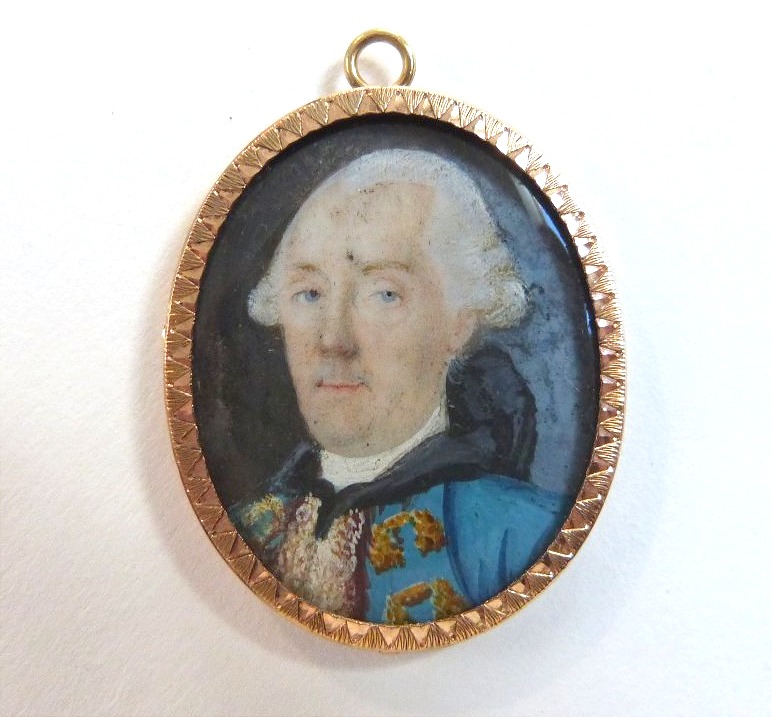 médaillon en or 18 carats et portrait en miniature d'époque Louis XVI 