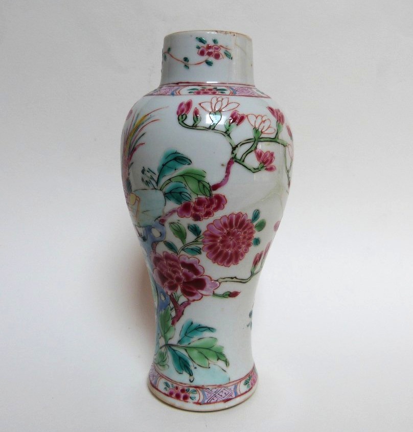 vase en porcelaine de Chine XVIIIeme siècle décor de la famille rose-photo-4