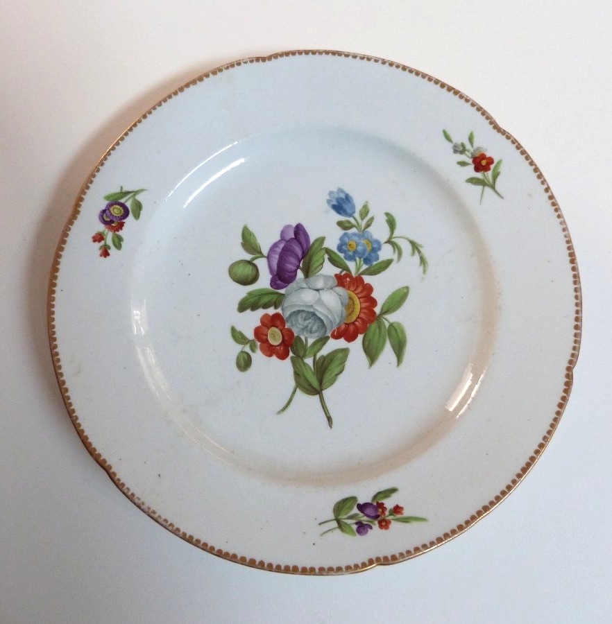 18th-century Porcelain Plate, Paris Or Brussels -photo-2