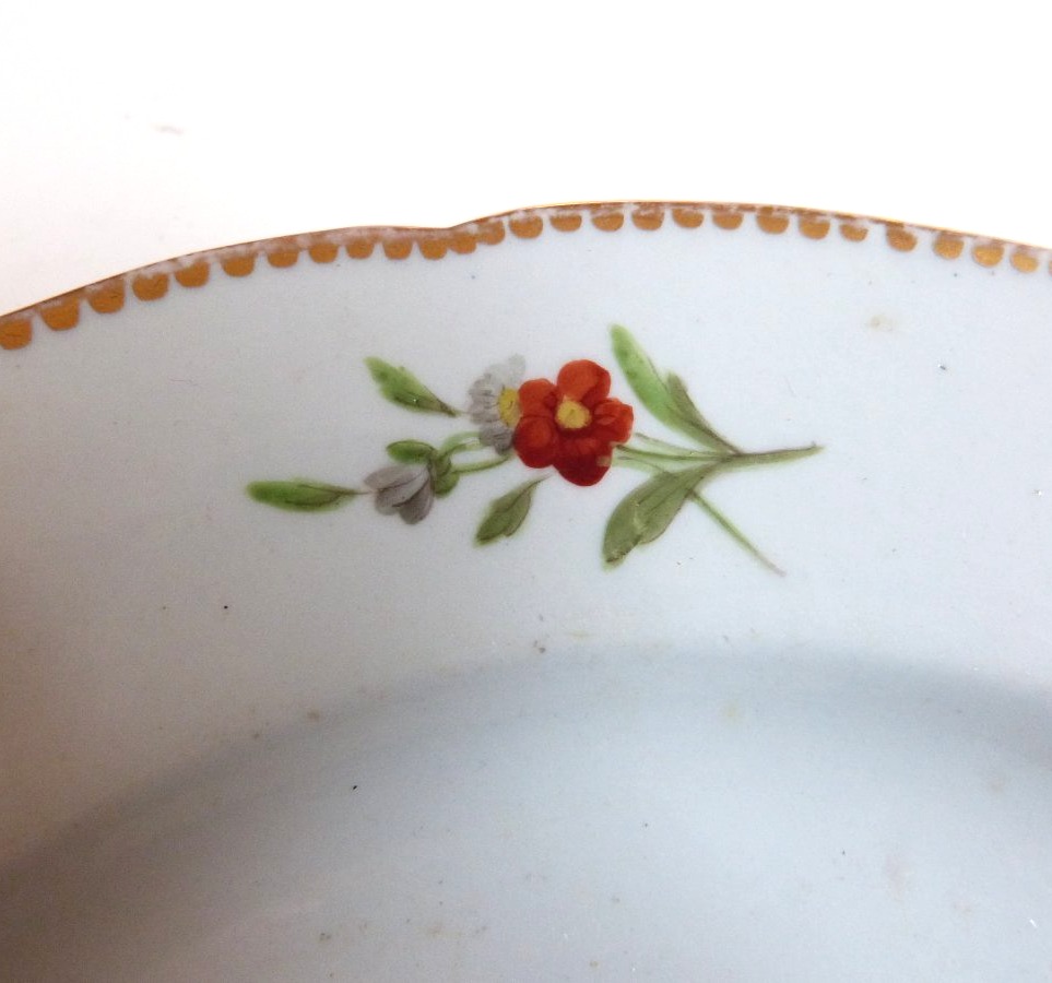 18th-century Porcelain Plate, Paris Or Brussels -photo-1