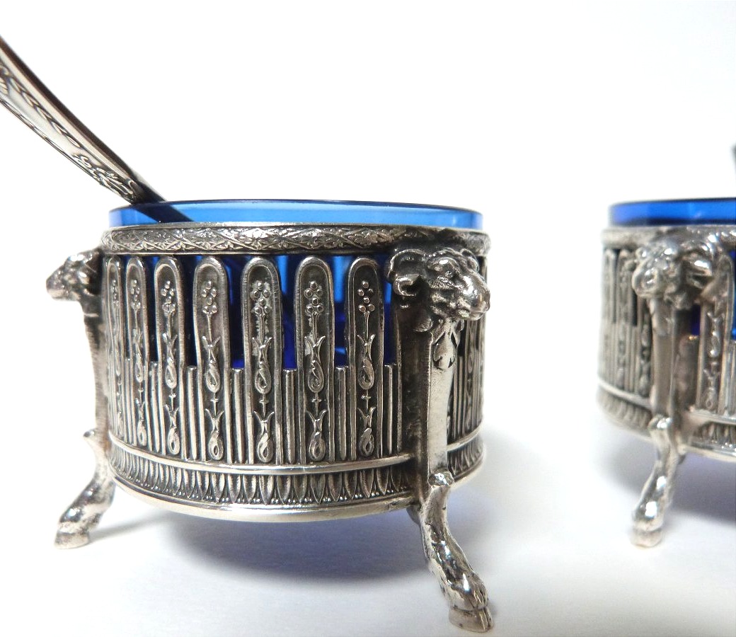 Louis XVI-style Silver-plated Metal Salt And Mustard Shakers -photo-1