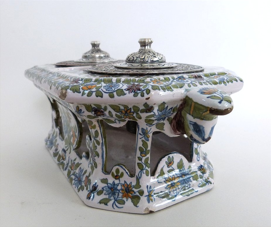 Moustiers XVIIIeme porte huilier transformé en encrier au XIXeme -photo-1