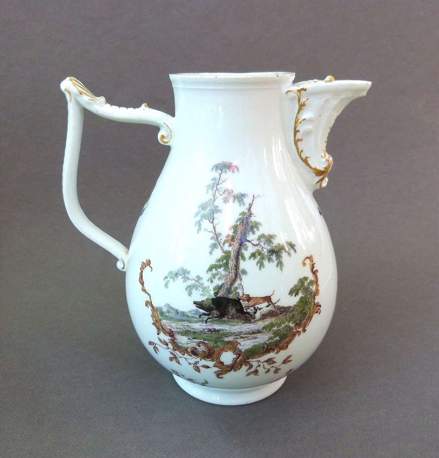 18th-century Meissen Pitcher With Hunting Motifs -photo-2