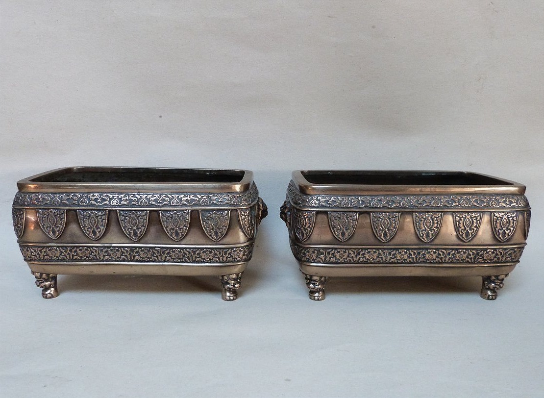 Pair Of Bronze Planters From Japan's Meiji Period, Marked "chinoise" -photo-4