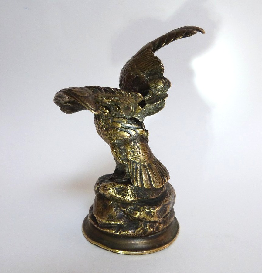 Jules Moignez: A Rare Bronze Vulture -photo-4