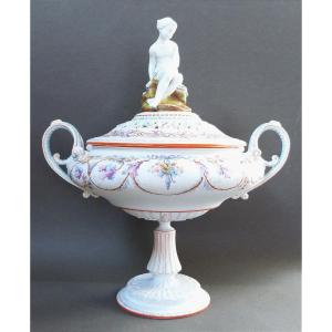 Henri Ardant coupe Psyché en biscuit de porcelaine de Limoges 