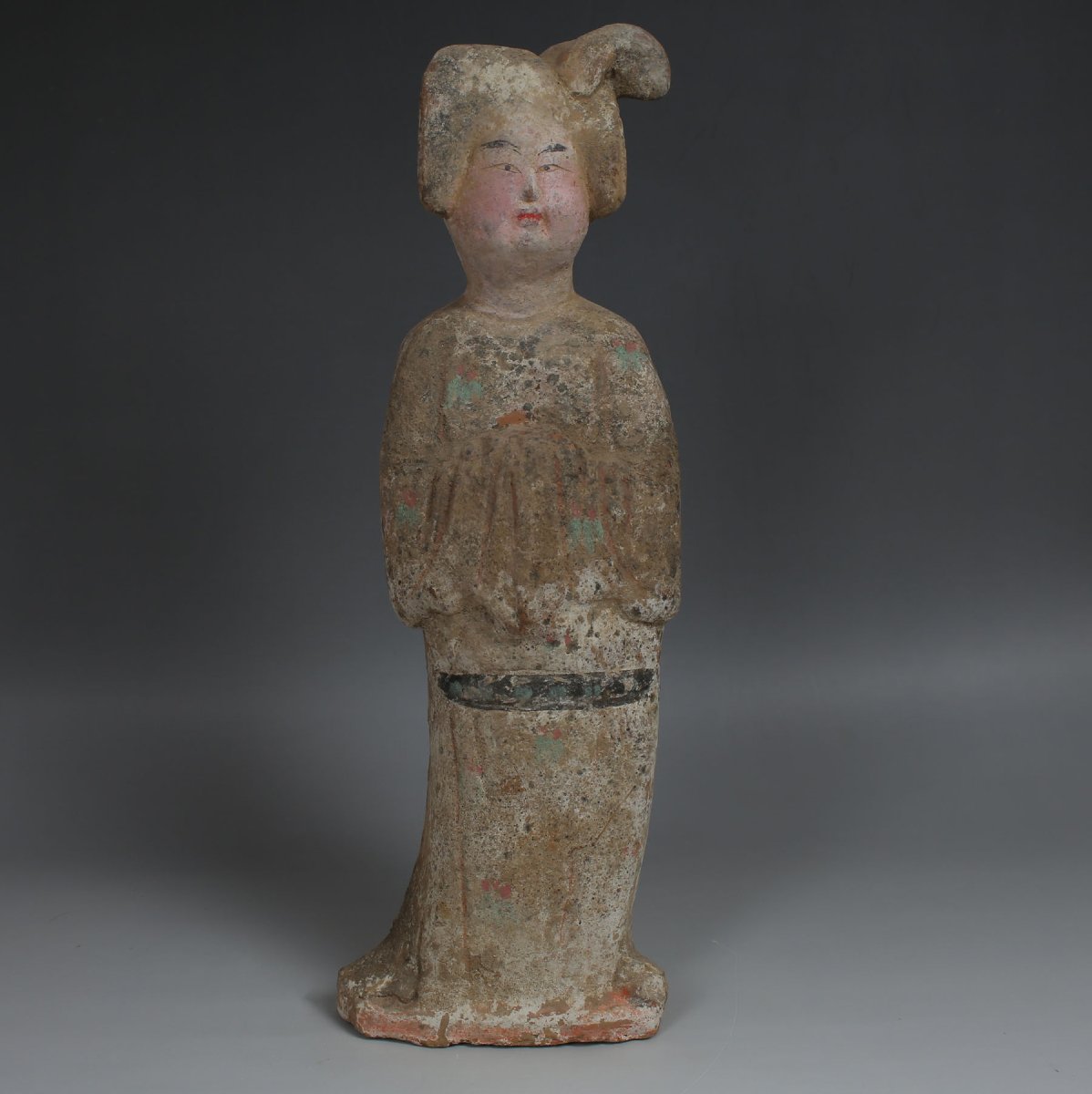 Tang Dynasty Standing Court Lady In Painted Terracotta — Certificate Of Authenticity (qed)-photo-3