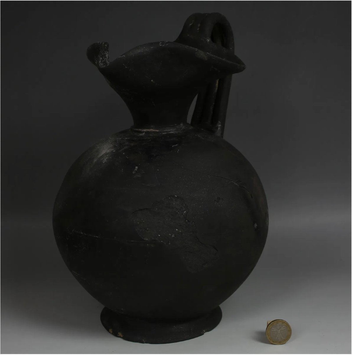 Grande Œnochoé Étrusque Bucchero Nero (29cm) – Certificat d’authenticité-photo-2