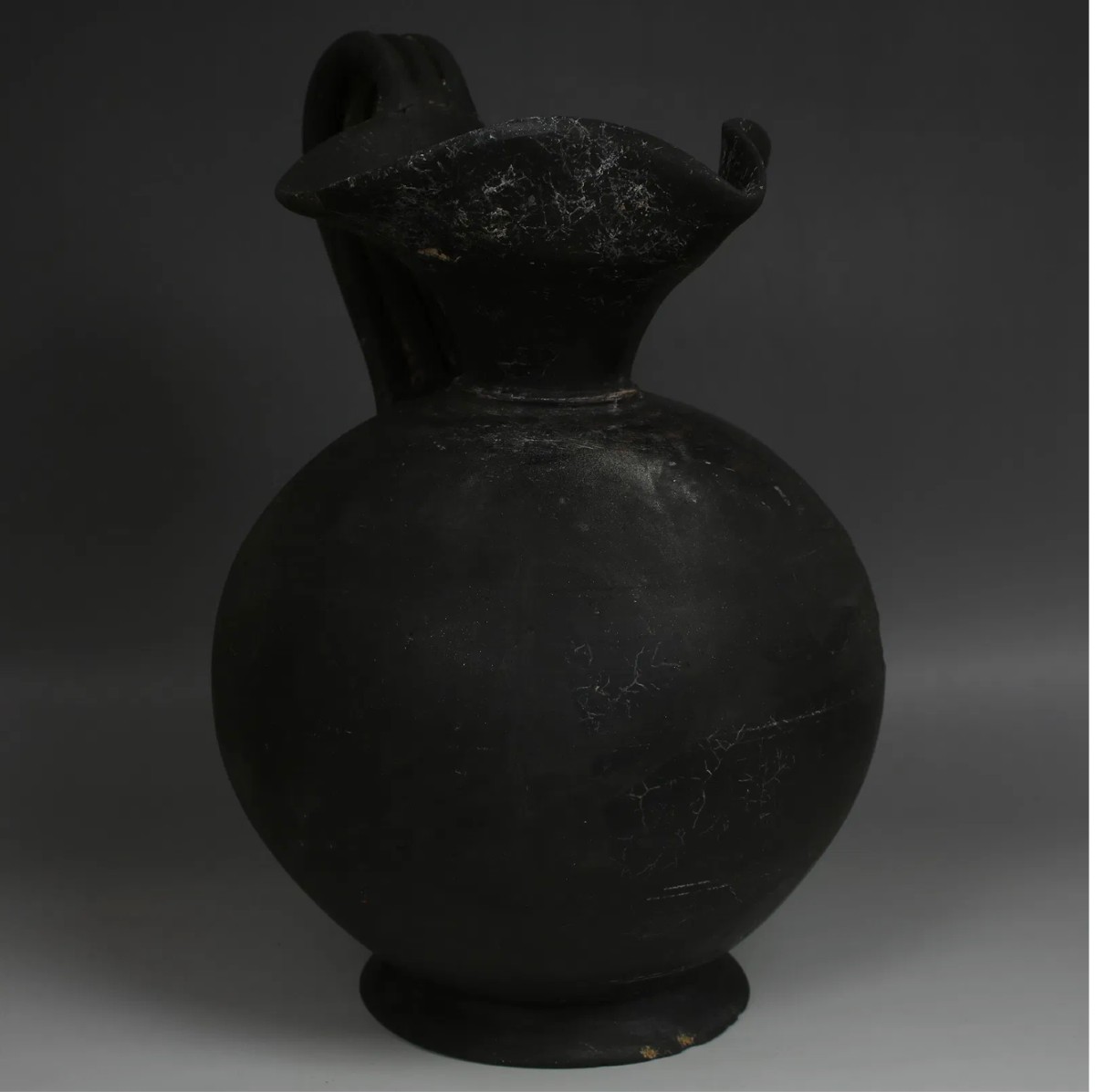 Grande Œnochoé Étrusque Bucchero Nero (29cm) – Certificat d’authenticité-photo-1