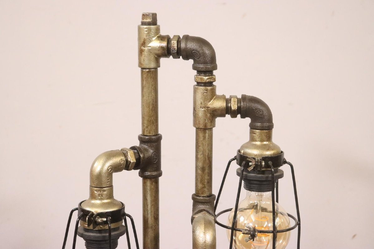 Lampadaire design de 82 cm, fabriqué à partir de tuyaux recyclés, style industriel, 3 lumières-photo-1