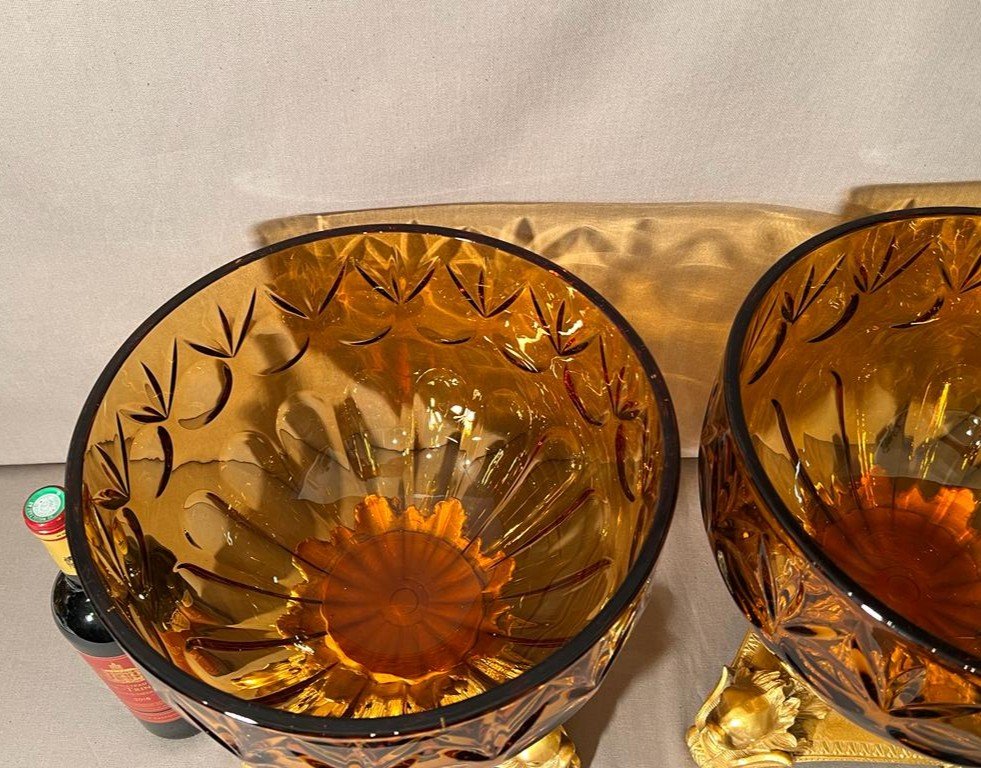Pair Of Important Cups In Smoked Cut Bohemian Crystal And Gilt Bronze-photo-1