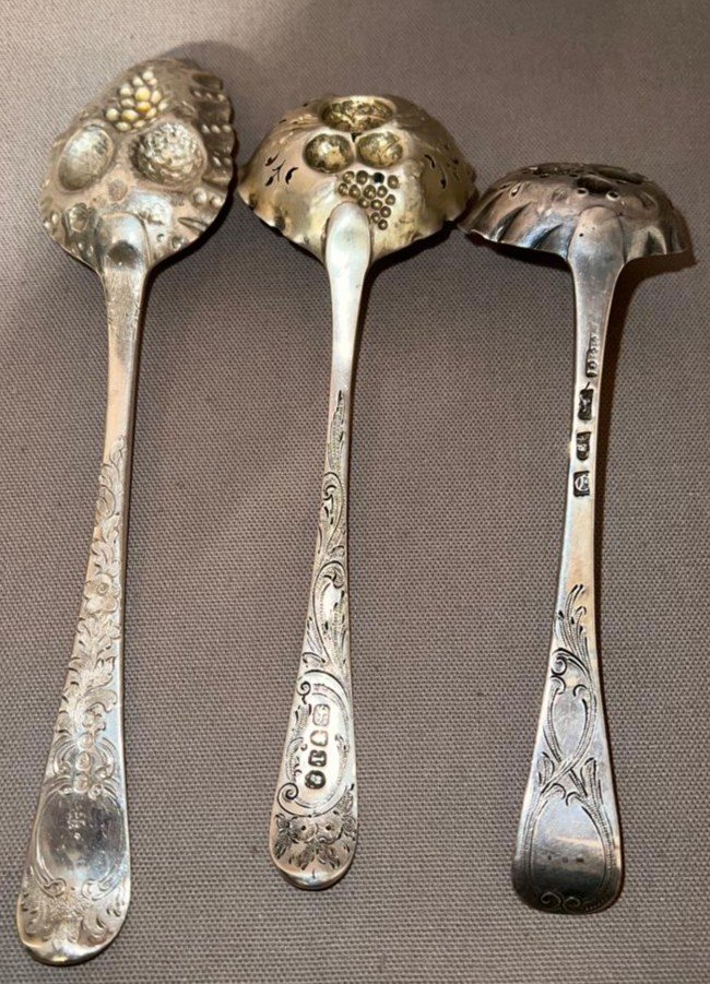 3 Different Spoons For Serving Dessert In Sterling Silver, English Early Nineteenth-photo-3