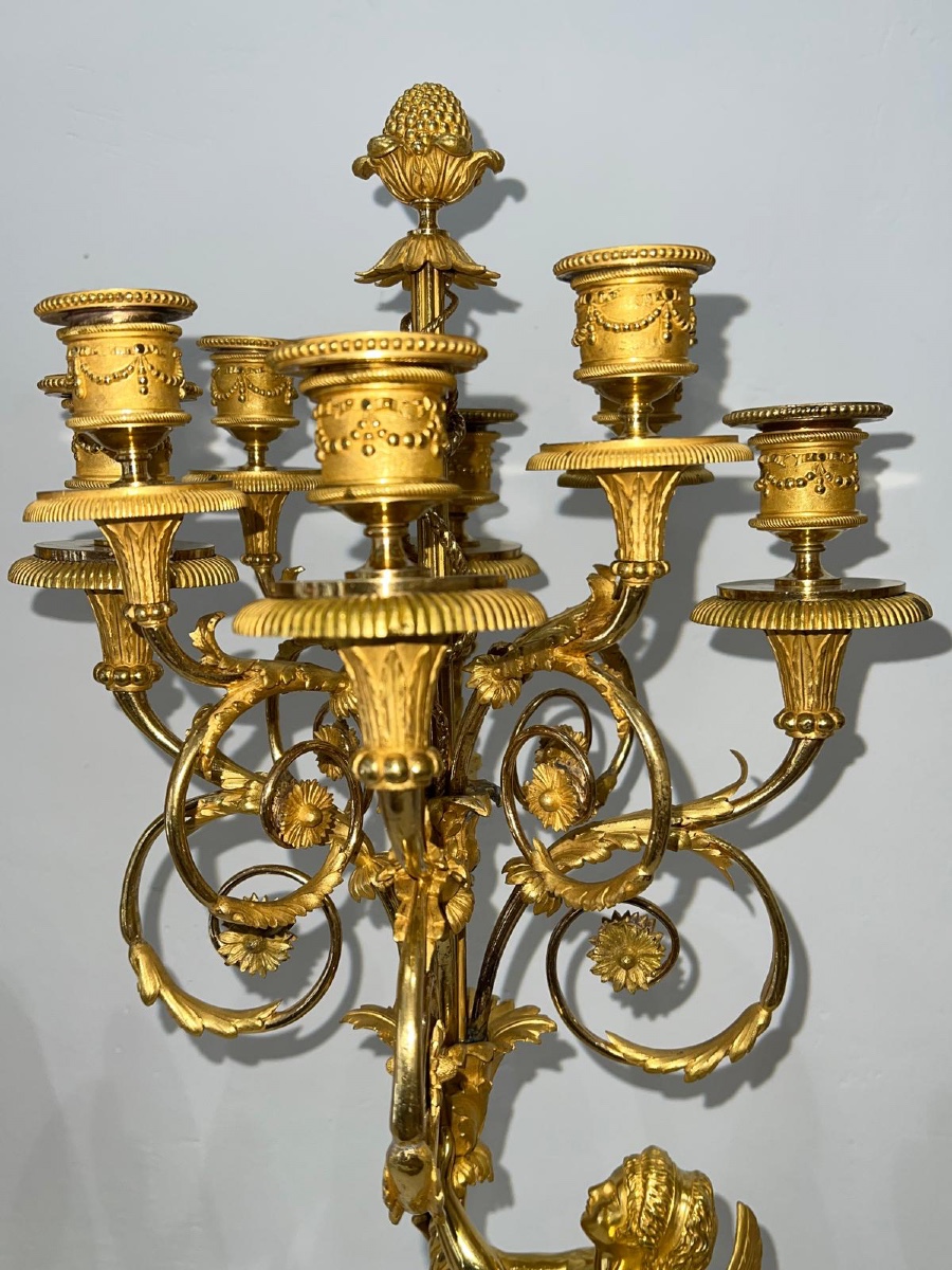 Paire De Candélabres Aux Femmes Ailées XIX ème.-photo-4