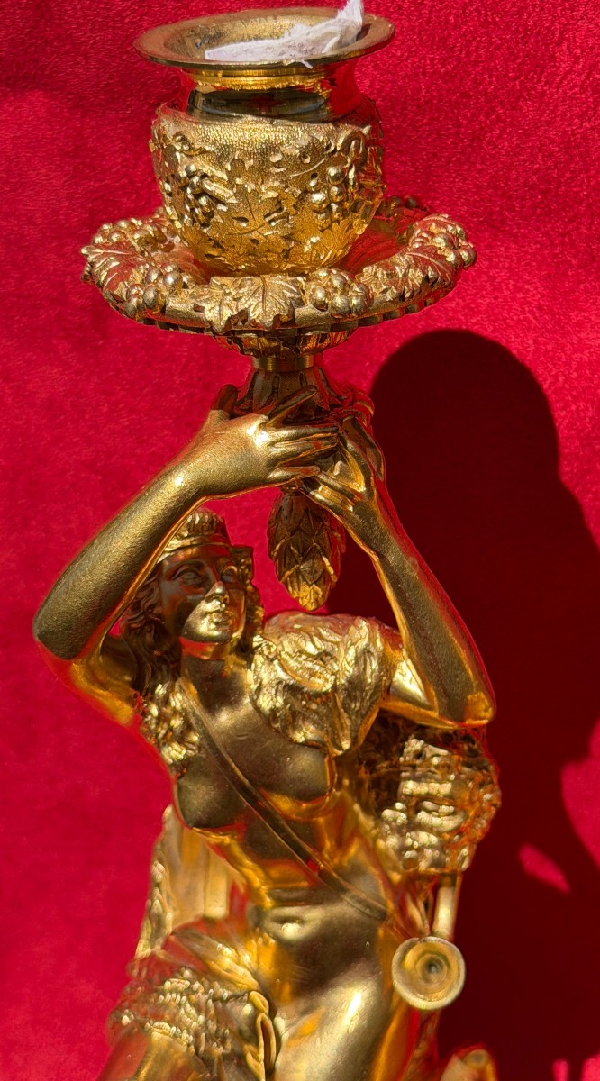 Paire de flambeaux en bronze ciselé et doré du XIXème siècle.-photo-4