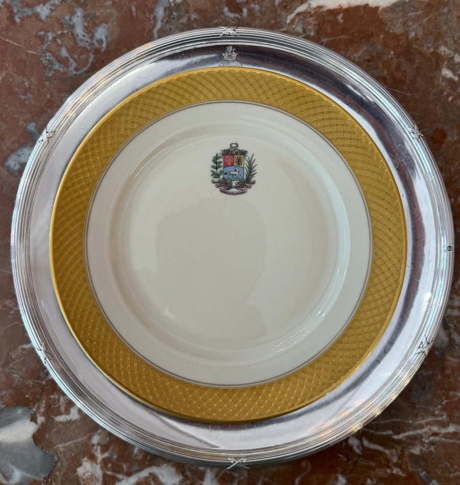 18 Solid Silver Plates – Maison Odiot And Léonard Vincelet -photo-2