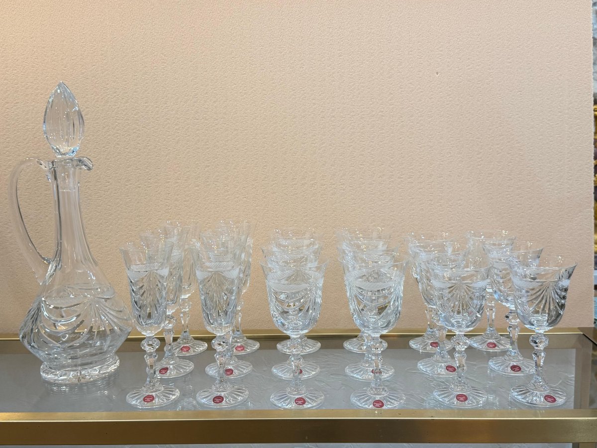 Service en cristal taillé à Baccarat par le meilleur ouvrier de France-photo-2