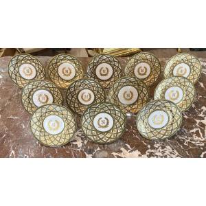 12 Napoleon Plates, 19th Century Imperial Sèvres Manufacture.