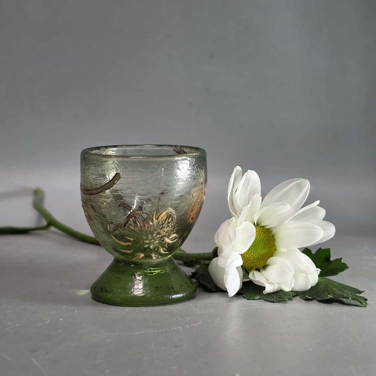 Petit Vase Cristallerie de Gallé à décor de Chardons
